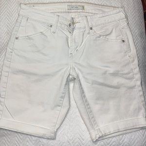 Levi’s 545 White Jean Shorts